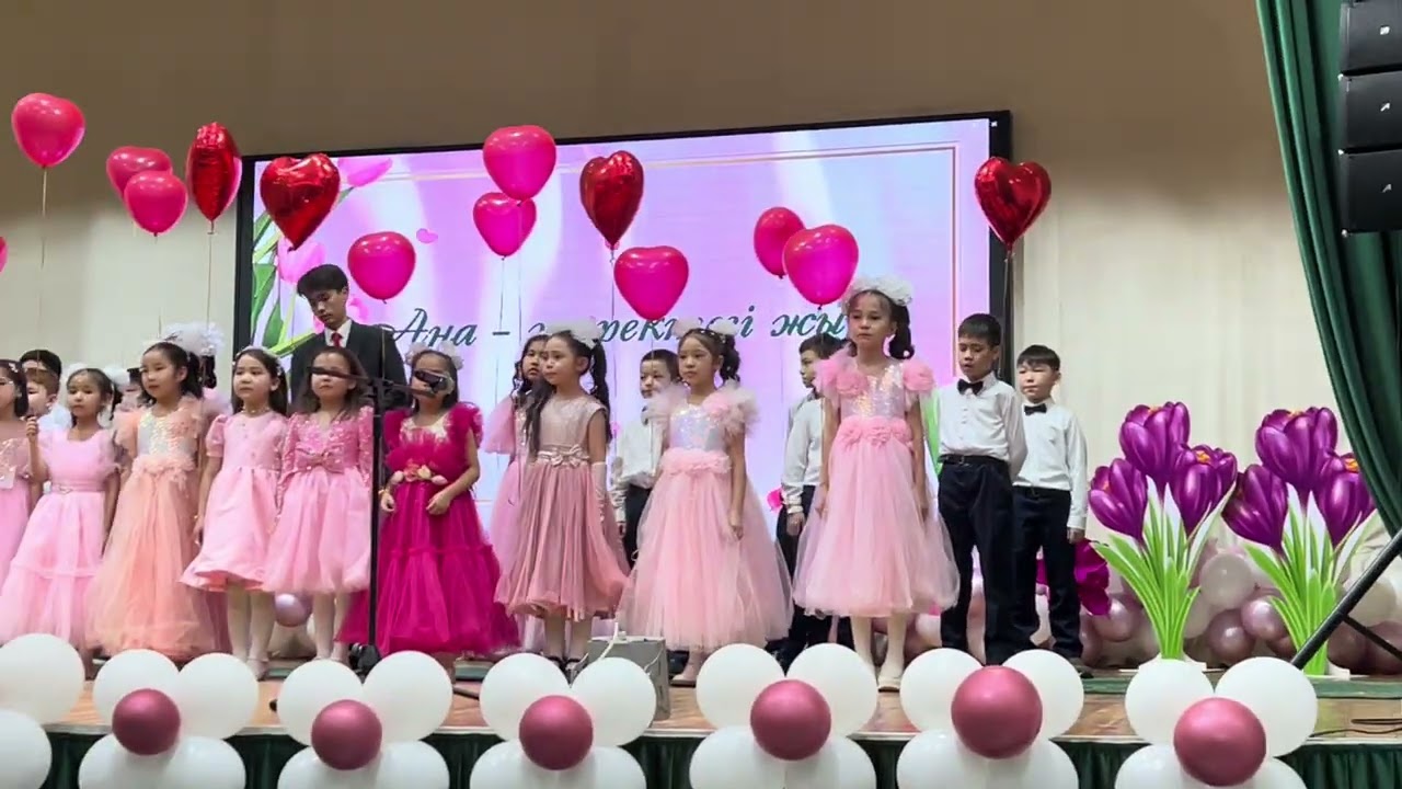 Ана-Садраддин.Ерасыл,Айлана,Ерке💖