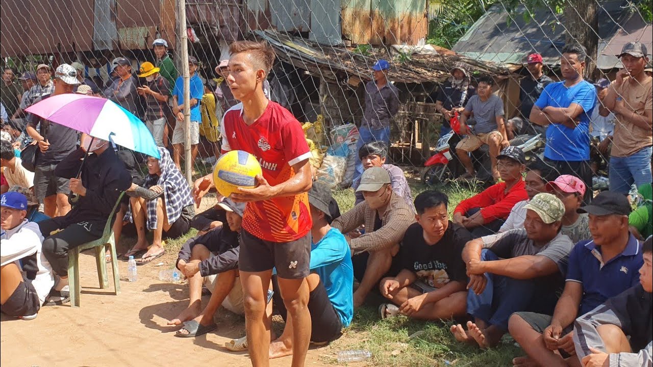 គូរអន្តរជាតិវៀតណាម🇻🇳សុំលេង4=4🇰🇭ស្មាត់ឡែន អិន កាំង