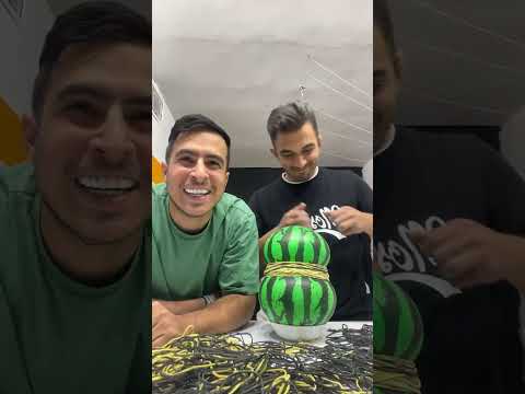   درحال پخش است