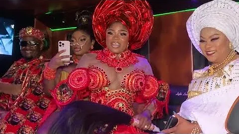 GRAND ARRIVAL #350MILLION LUXURY BUS,ENIOLA AJAO,SOLA SOBOWALE&PAPAYA @MOVIE PREMIÈRE"OWAMBE THIEVES