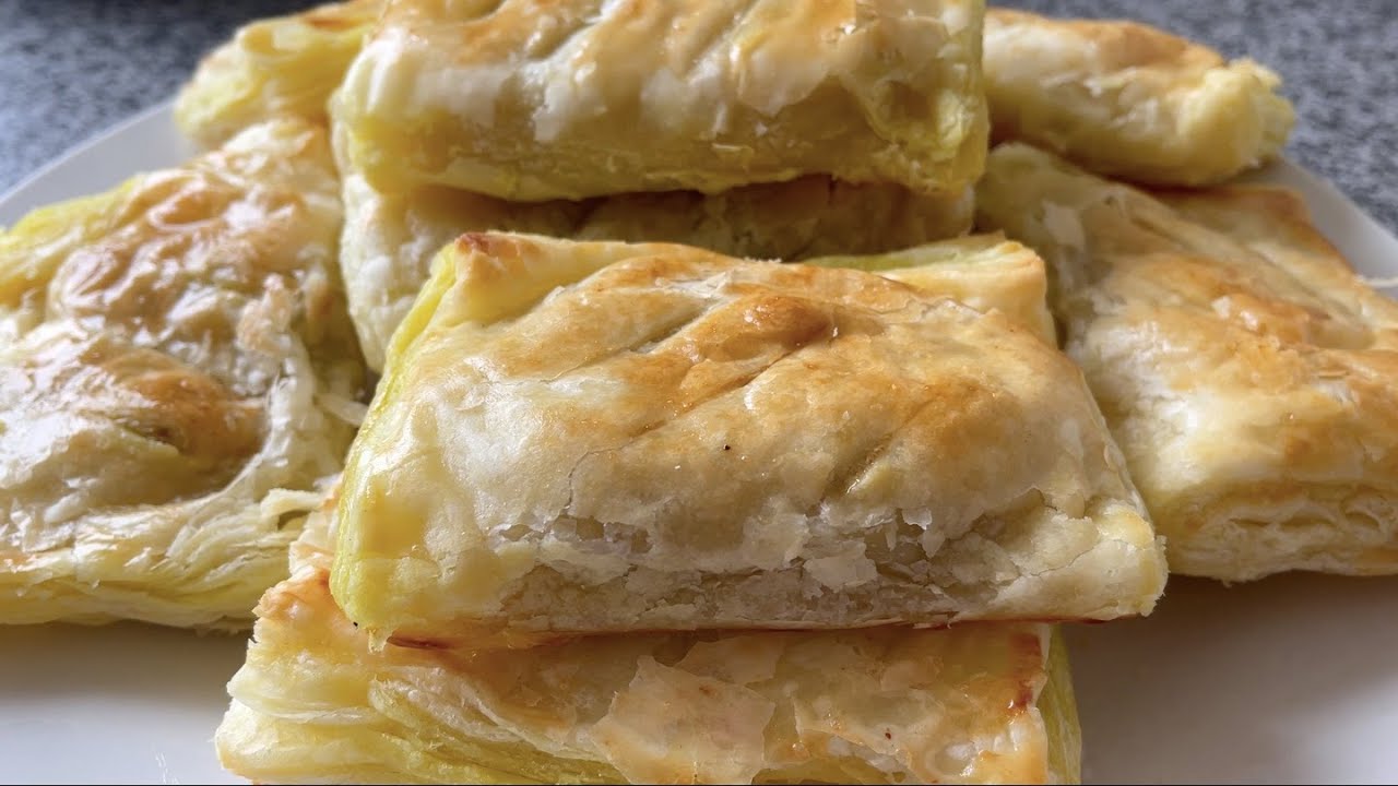 Chicken Keema Pastry Recipe • Cheese Qeema Chicken Pastry Recipe