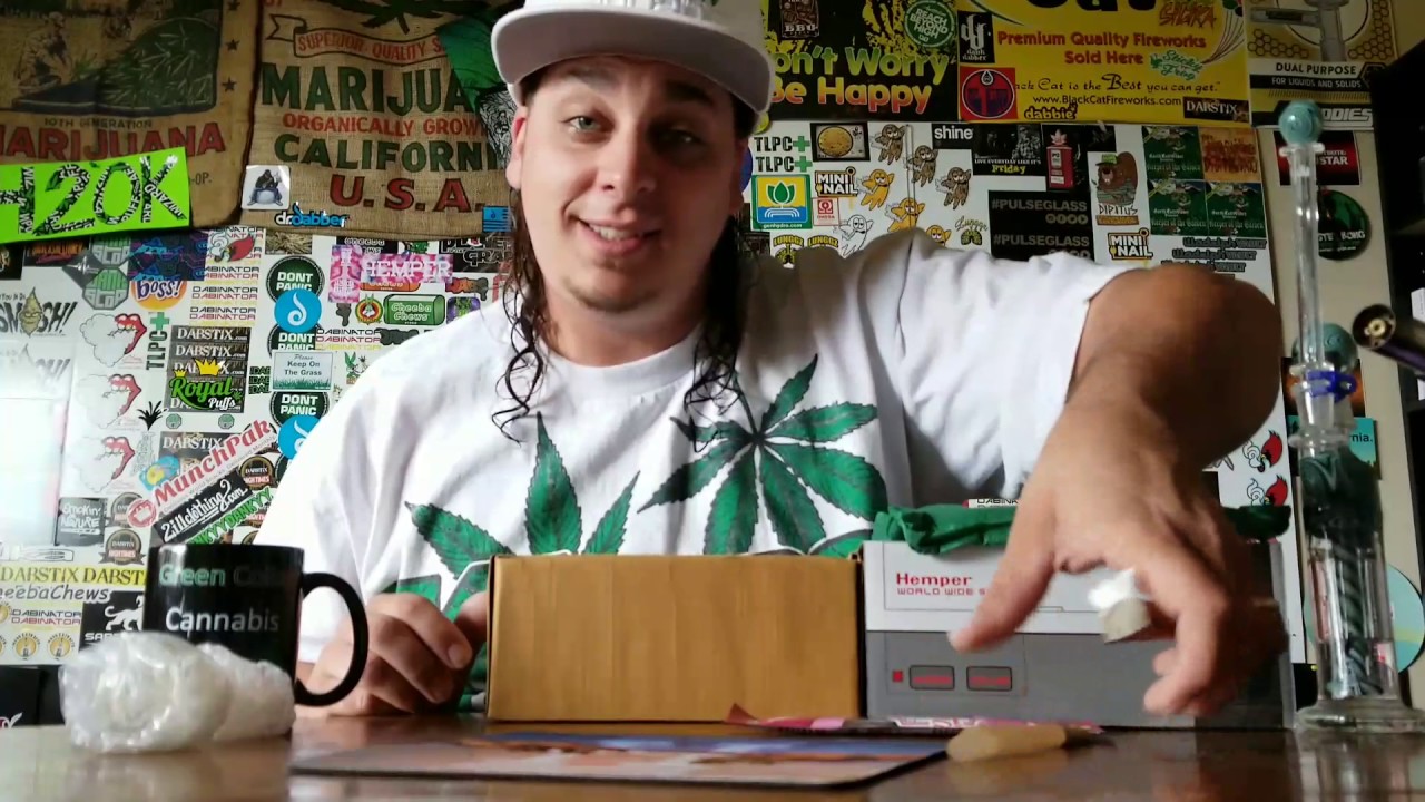 HEMPER BOX!!!!!!!!!!!! UNBOXING!!!!!!!!!