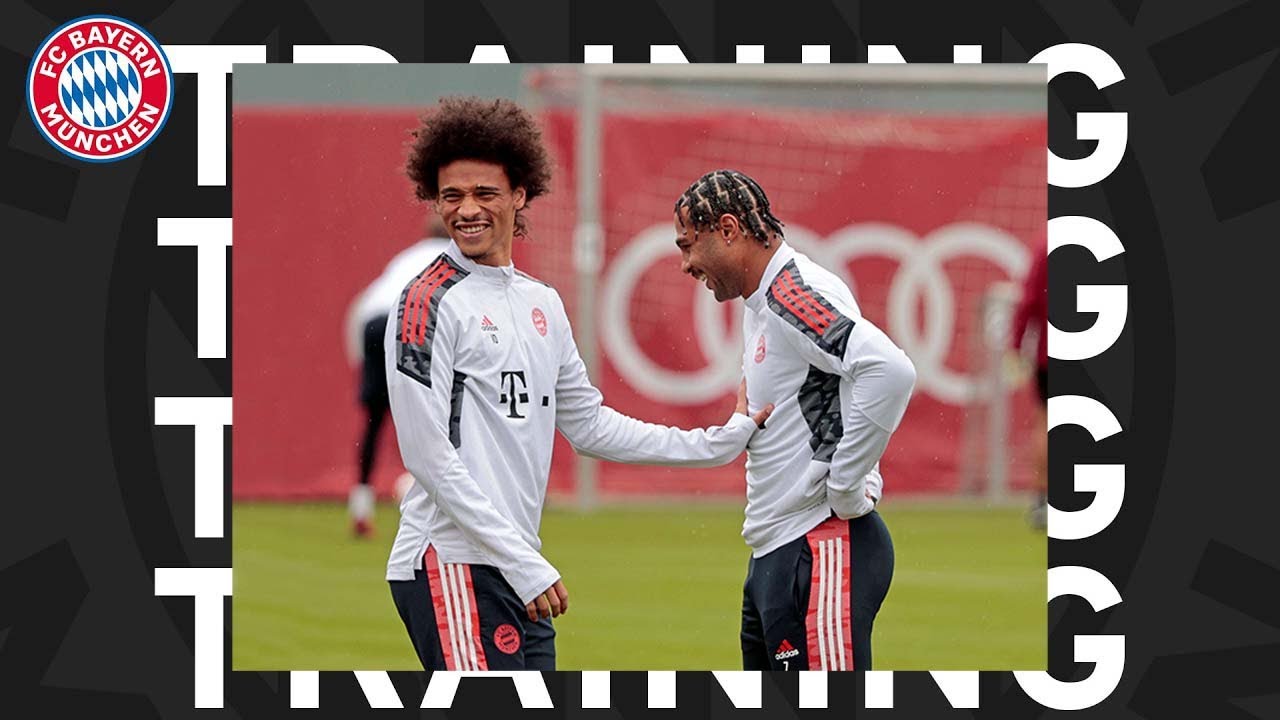 Goals, Skills & Tricks - Highlights October | FC Bayern Training