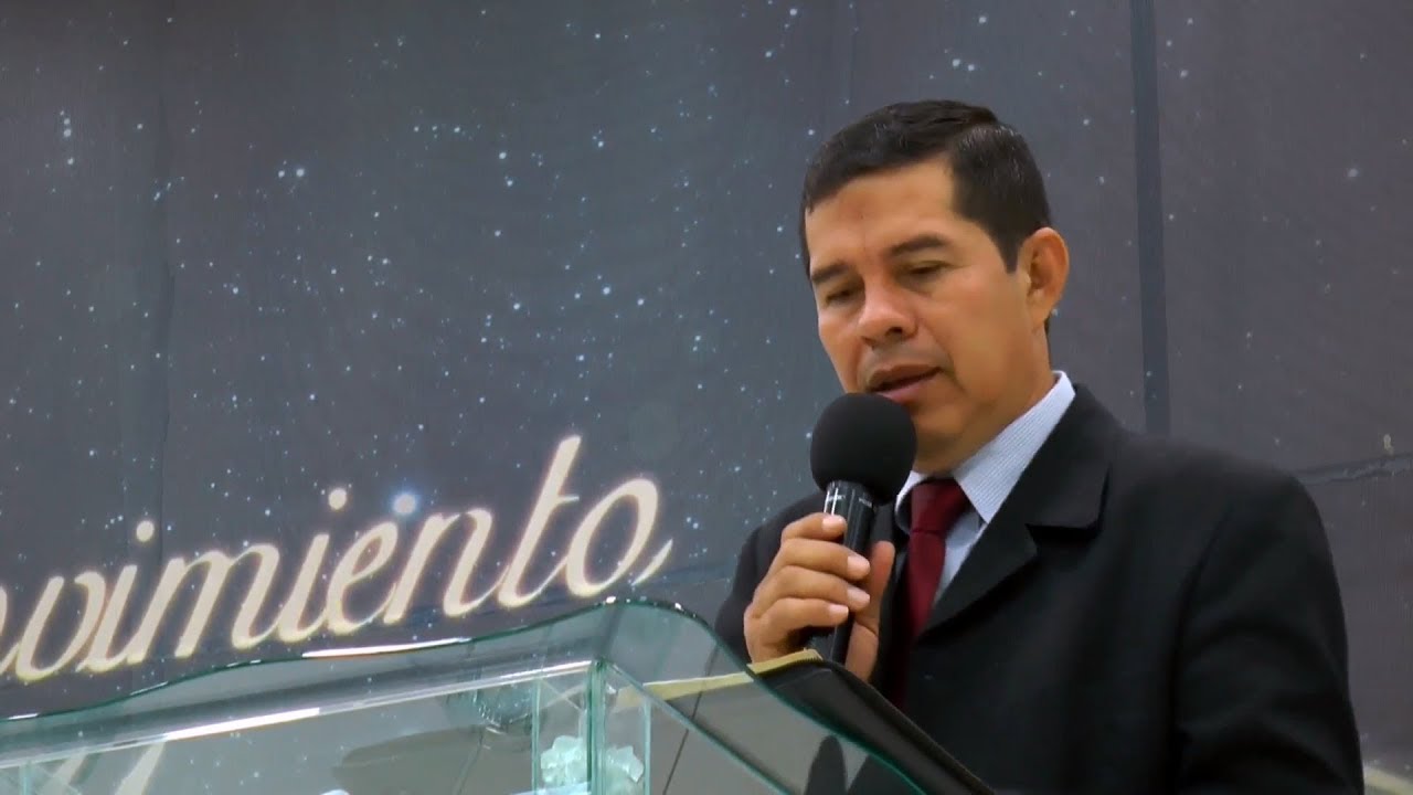 21-09-2018 Puesto los ojos en Jesús (Pastor Rodrigo Rosero)