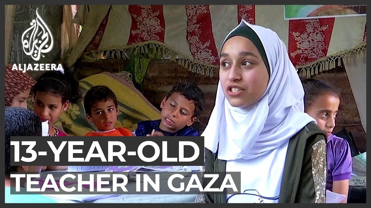 المدارس في حالة إغلاق: طفل يبلغ من العمر 13 عامًا يتولى دور المعلم في غزة