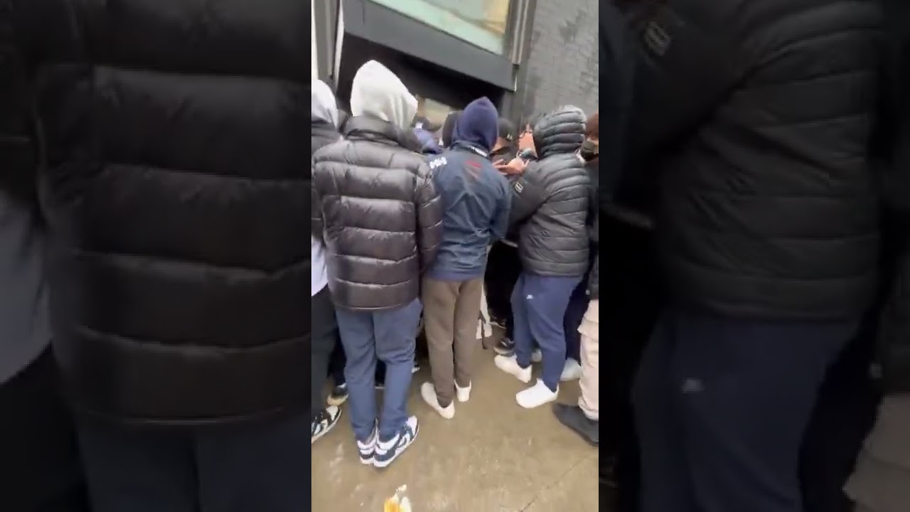 Size? | Nike dunk low venice release