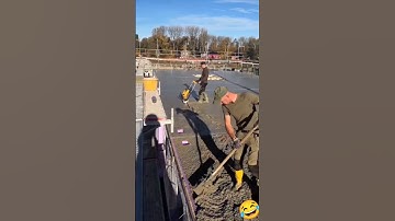 wait 😂 #shorts #funny #adamrose #construction #smartwork
