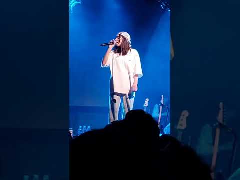 Дора - Больше (отрывок с концерта)