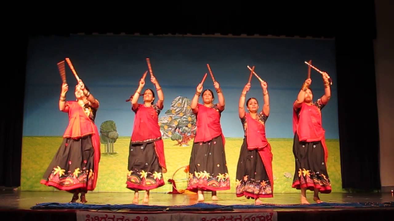 Karnataka Fusion Dance of Houston kannada Vrinda 2013 Ugadhi