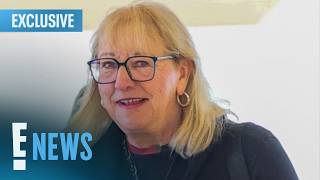 Travis Kelce's Mom Donna Lands in NYC Ahead of Taylor Swift Wedding | E! News