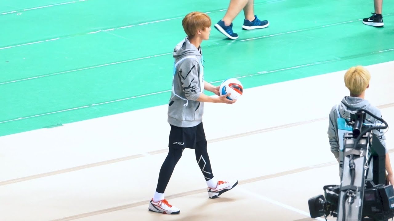 180820 아육대 족구 연습경기 제노  JENO