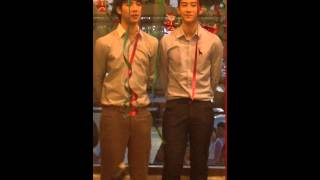 20141225-Central Y Club ไวท์ กัปตัน 2
