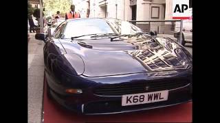 Elton John auctions his cars
