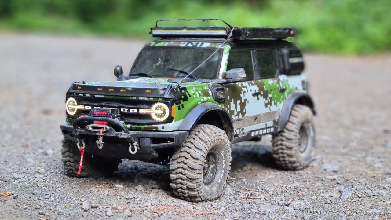Which RC Crawler is the Best for YOUR Off-Road Adventure? Traxxas TRX4 Bronco 2021 Custom