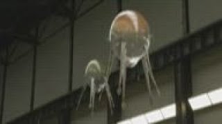 Intelligent ecosystem of floating Xenojellies take over the Tate Modern