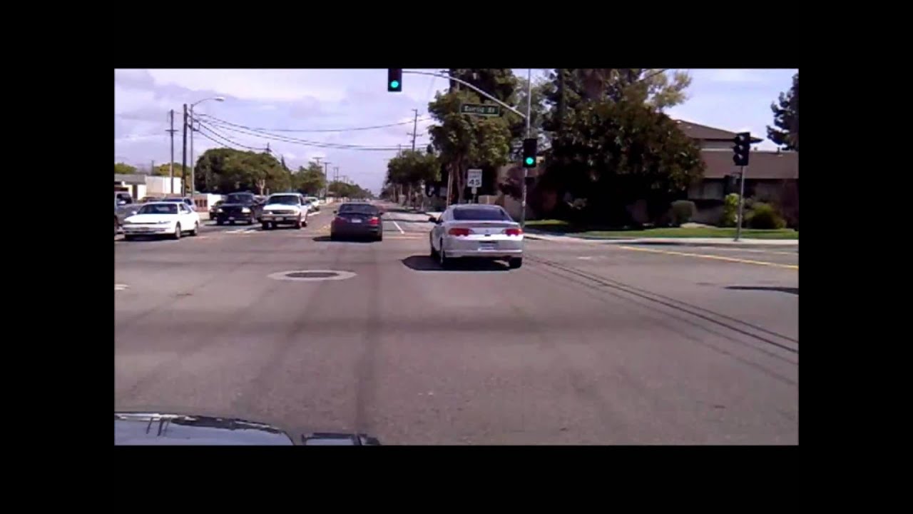 BMW e46 M3 vs Acura Rsx