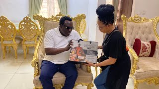 LIZZY ANJORIN VISITS SAHEED OSUPA AT HOME FOR HER SEBTEMBER 24 CHIEFTAINCY PARTY