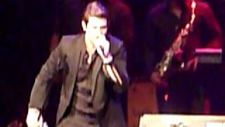 Robin Thicke - "Magic" - Los Angeles Dec 2009