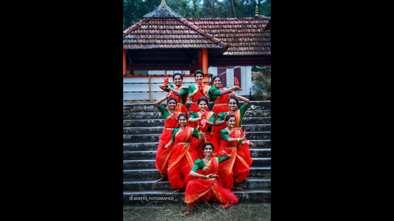 Mudra School Of Dance Valayanchiragara  Proudly present Ashttalakshmi  Navarathri 2021