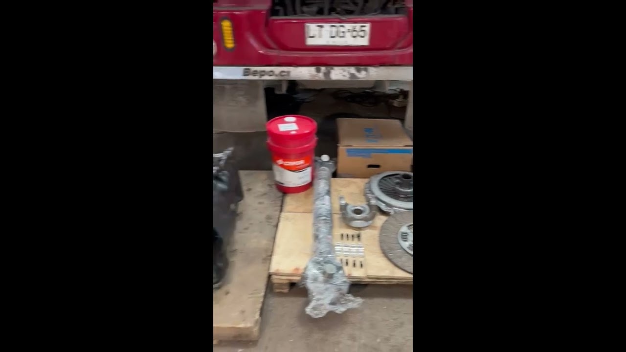 Correctiva Caja de Cambios Ford Cargo 3133 con Cardan Desbalanceado -  YouTube