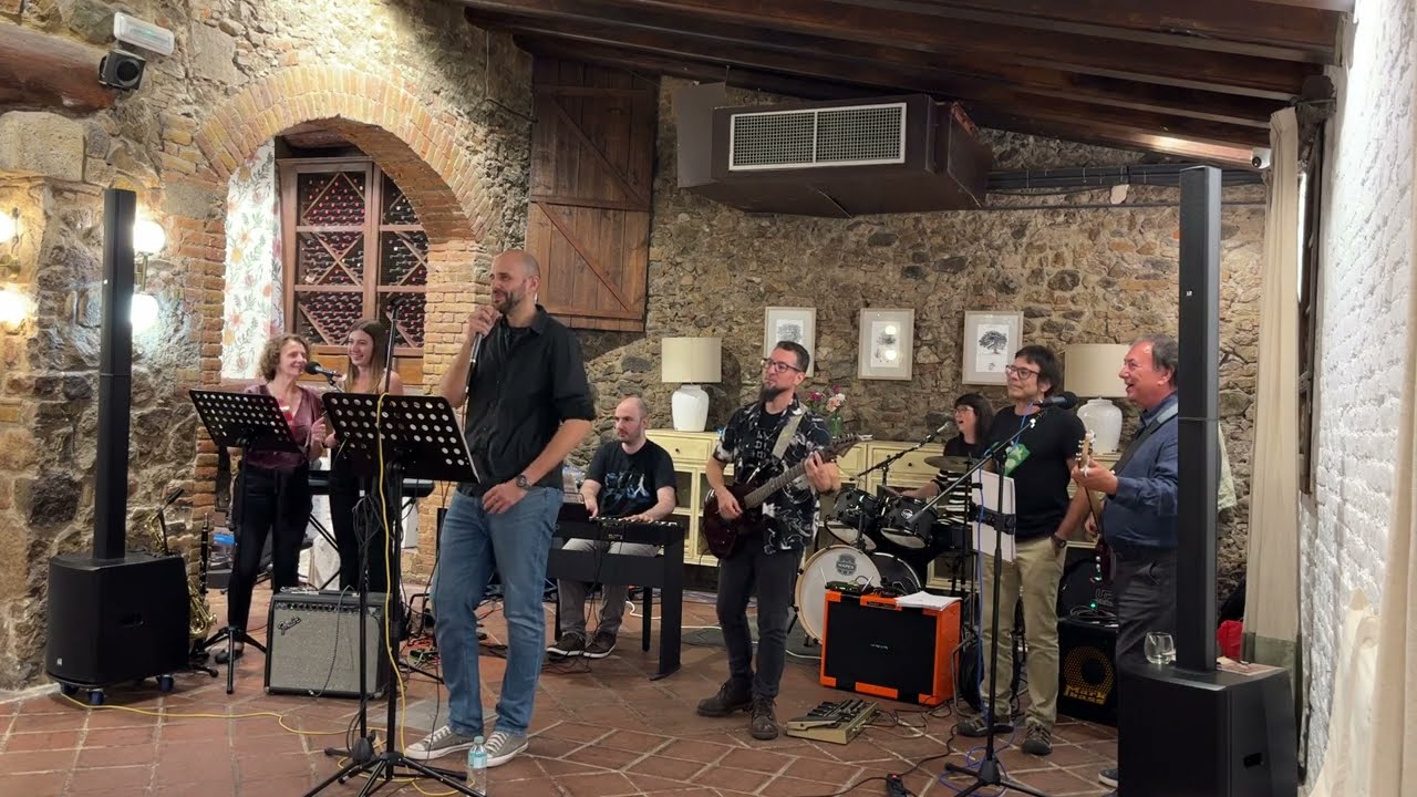 The AirBand 2 (11) - Hey Jude