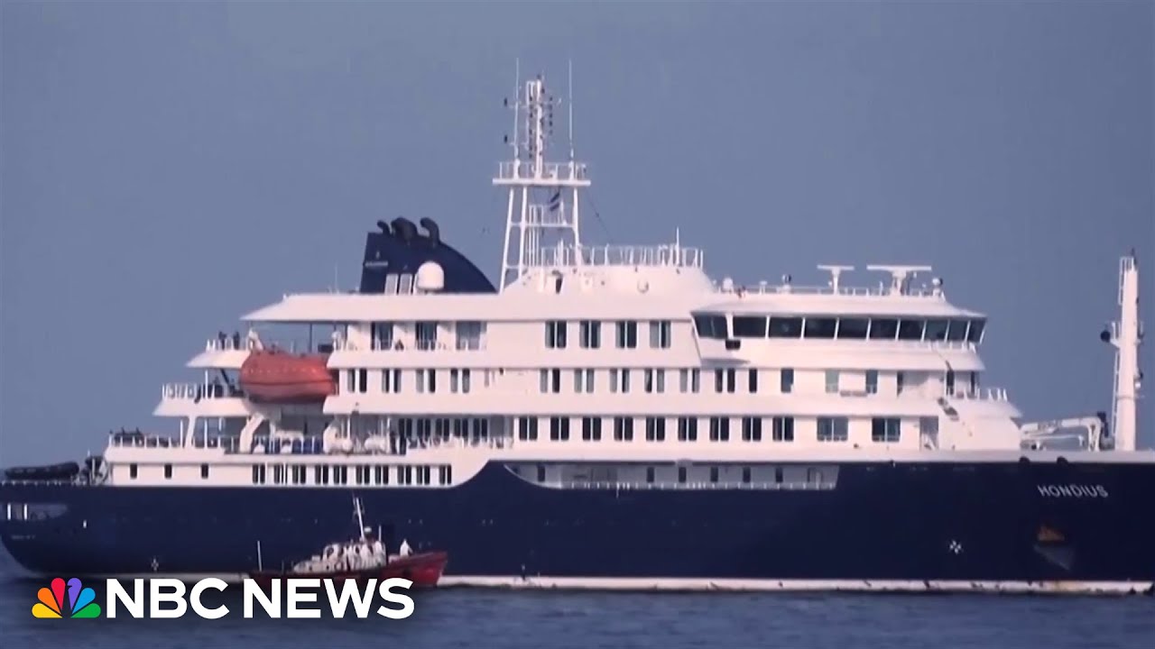 American cruise passenger allowed to go home after hold-up