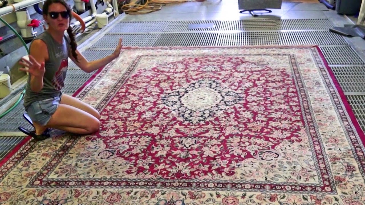 Oriental rug cleaning service Lighthouse Point, Florida.