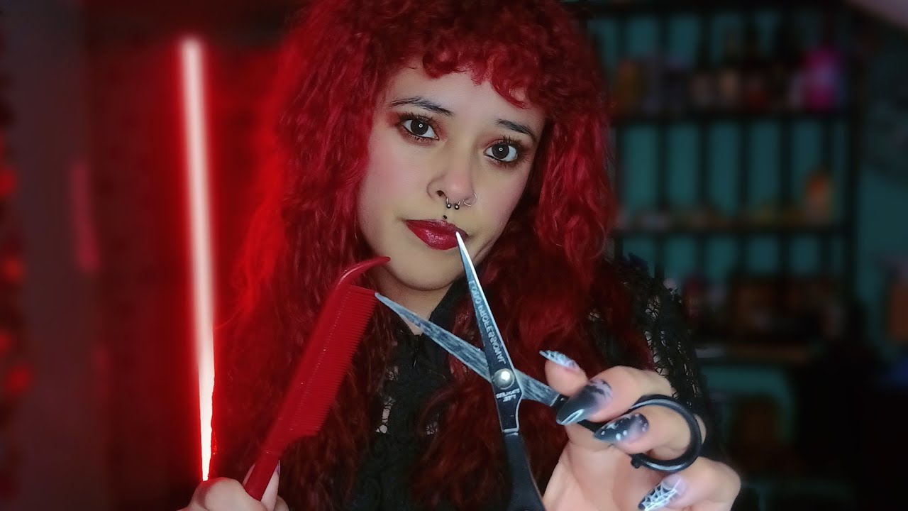 🦇❤️Tu Amiga La VAMPIRA Te Corta el Cabello Para Una CITA con tu CRUSH 