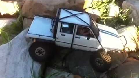 TF2 hilux dual cab first drive with v8 sound