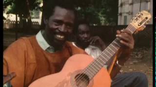 (Video 1980) Ali Farka Touré - Yulli Resimi