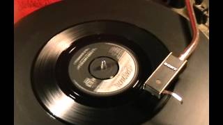 Video thumbnail of "The Blackwells - Big Daddy & The Cat - 1960 45rpm"