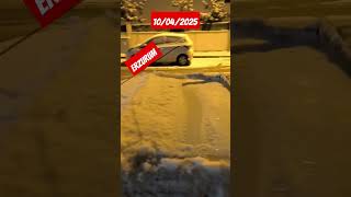 10 Ni̇san 2025 Erzuruma Yağan Kar Görenleri̇ Şaşkina Çevi̇rdi̇