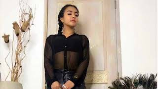 Sering Pamer Tubuh I, Ternyata Denada Tak Punya Rasa Malu