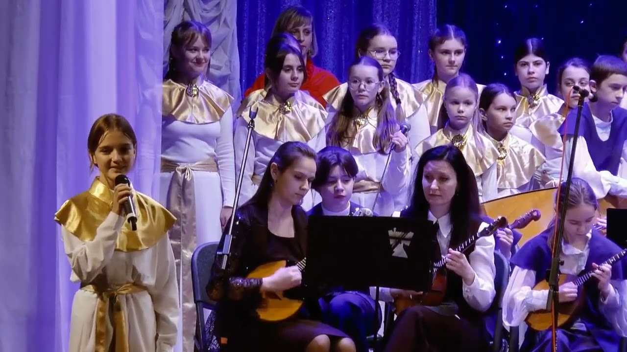 Образцовый оркестр народных инструментов 