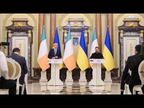 Президент України Володимир Зеленський і Прем’єр-міністр Ірландії Міхол Мартін спілкуються з медіа