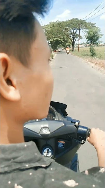 mentahan video halu naik motor bareng cowok buat manasin mantan #videohalu #fyp #tiktokhalu
