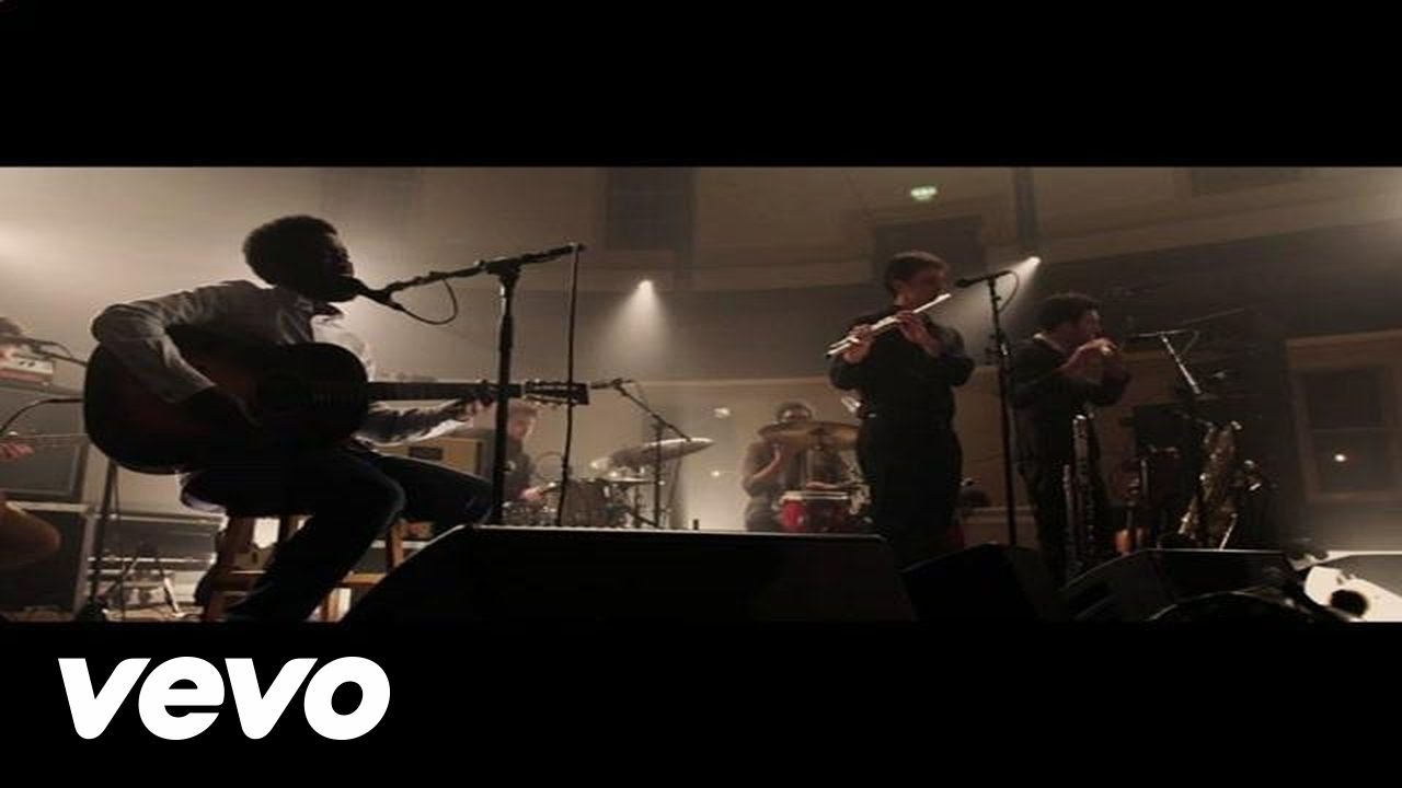 Michael Kiwanuka - I'll Get Along (Live At Hackney Round Chapel)