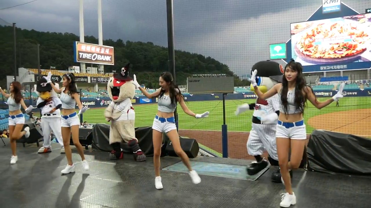 170714 2017 KBO 퓨처스리그 올스타전, New Face (싸이)-위니,또리,누리 합동 공연