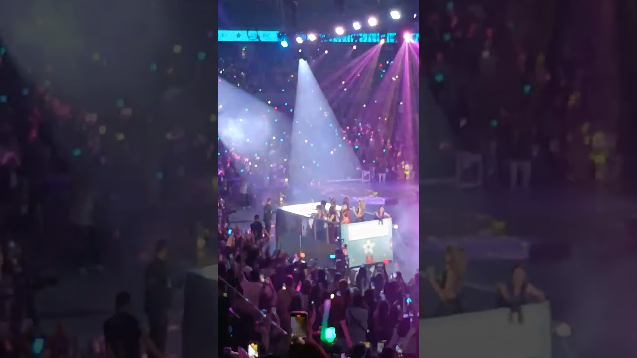 BINI HOMECOMING ENTRANCE AND OPENING | MOA ARENA
