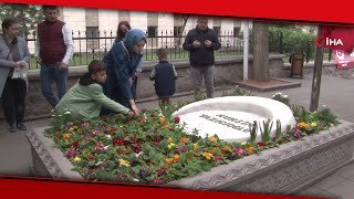 Mustafa Destici, Muhsin Yazıcıoğlu’nun Kabrini Ziyaret Etti