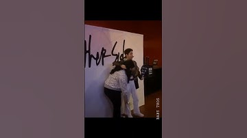 When Your Idol Smaller Than You.. 😁💚 | Mark Tuan The Other Side Tour #marktuan #got7 #shorts #tour