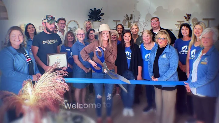 Nash and Ivy Ribbon Cutting | Clear Lake, Iowa