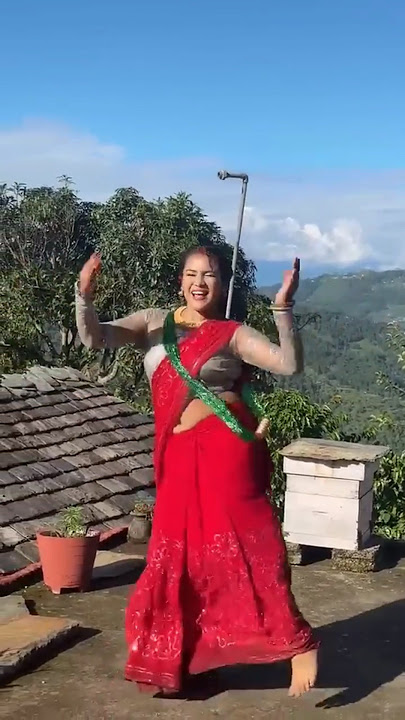 New Nepali Teej song || 💃 Sappai Maya Lai Lai Sapai Maya Lai #youtubeshorts #dance #trend #subscribe