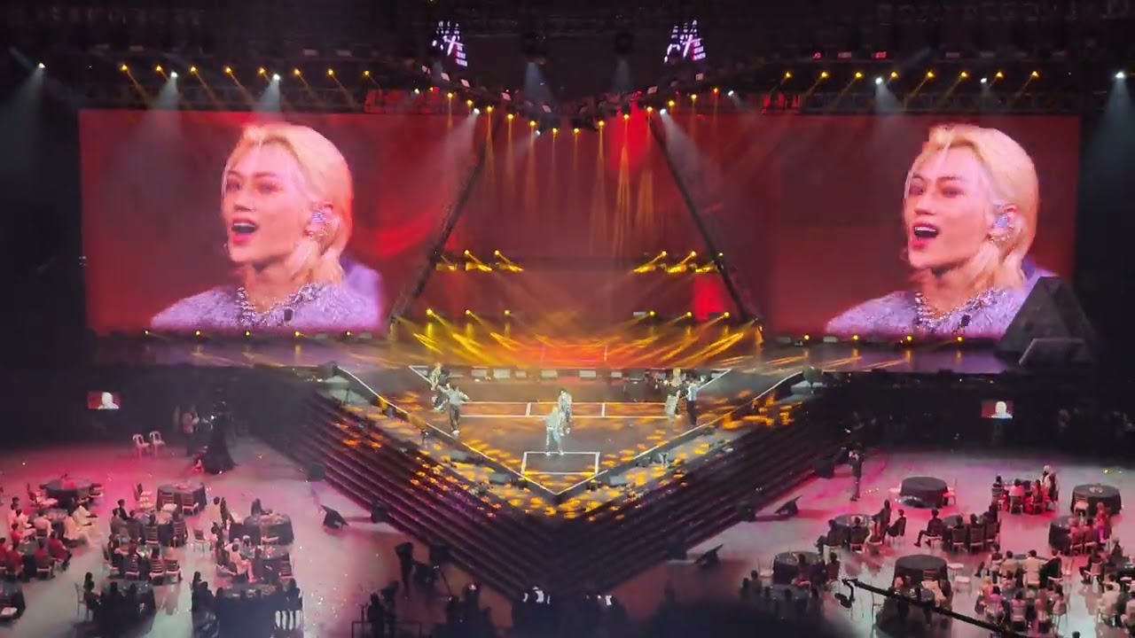 ASIA ARTIST AWARDS (AAA) 2023 | STRAY KIDS (스트레이 키즈) - MANIAC + GET LIT + TOPLINE + LALALALA FANCAM