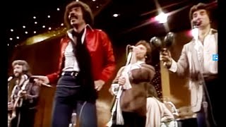 Watch Oak Ridge Boys Dancing The Night Away video