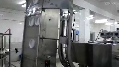 Automatic high speed spindle capping machine for square round plastic jars