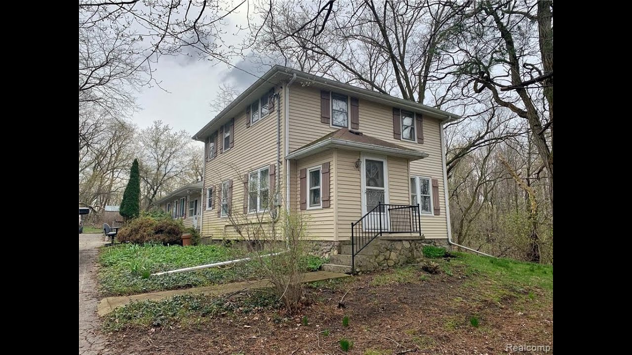 Residential for sale 9228 Hartland Rd, Fenton, MI 48430 YouTube