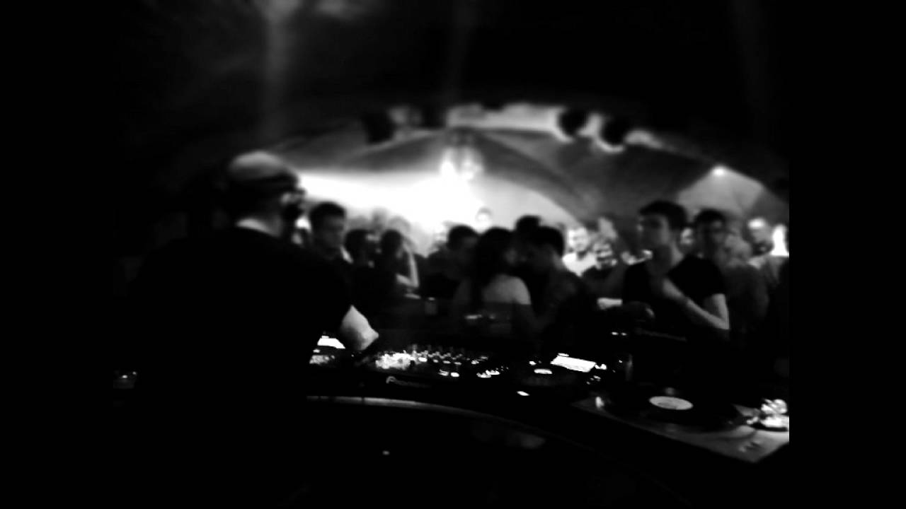 basic groove - live at ARM kassel - 01.04.2016