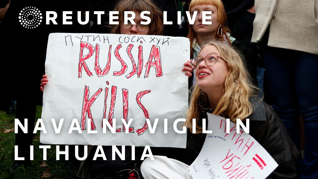 LIVE: Vigil in Lithuania in memory of Alexei Navalny - YouTube