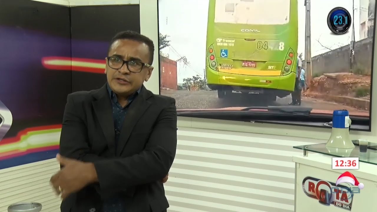 Para ônibus subir ladeira no Parque Eliane, passageiros são obrigados a descer 05 12 2023